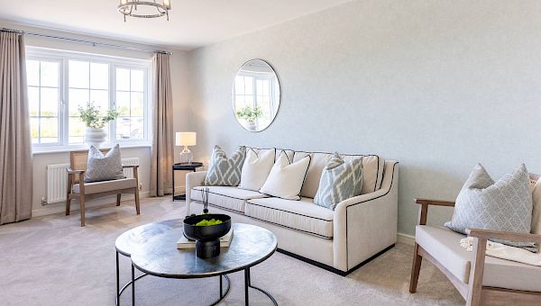 Images are for illustrative purposes only and may differ from the actual product.