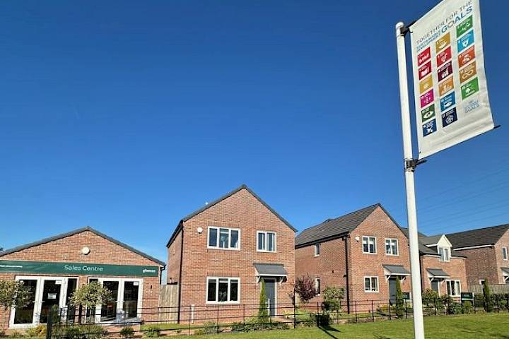 SDG Flag at Phoenix Meadows development in Scunthorpe